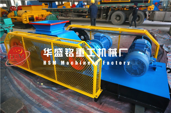 對(dui)輥式破碎機(ji)圖片